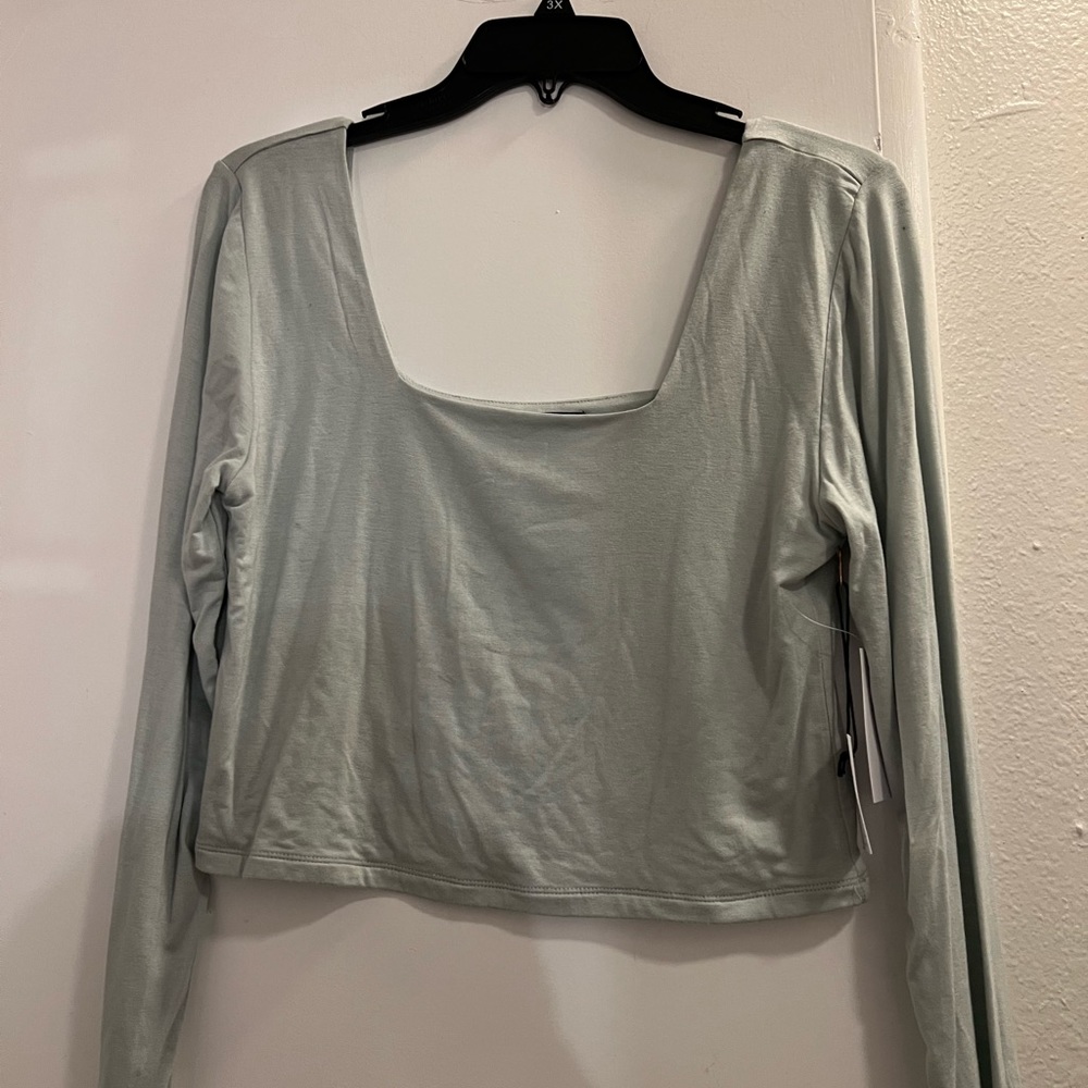 ORIGINALITY. CROP. TOP